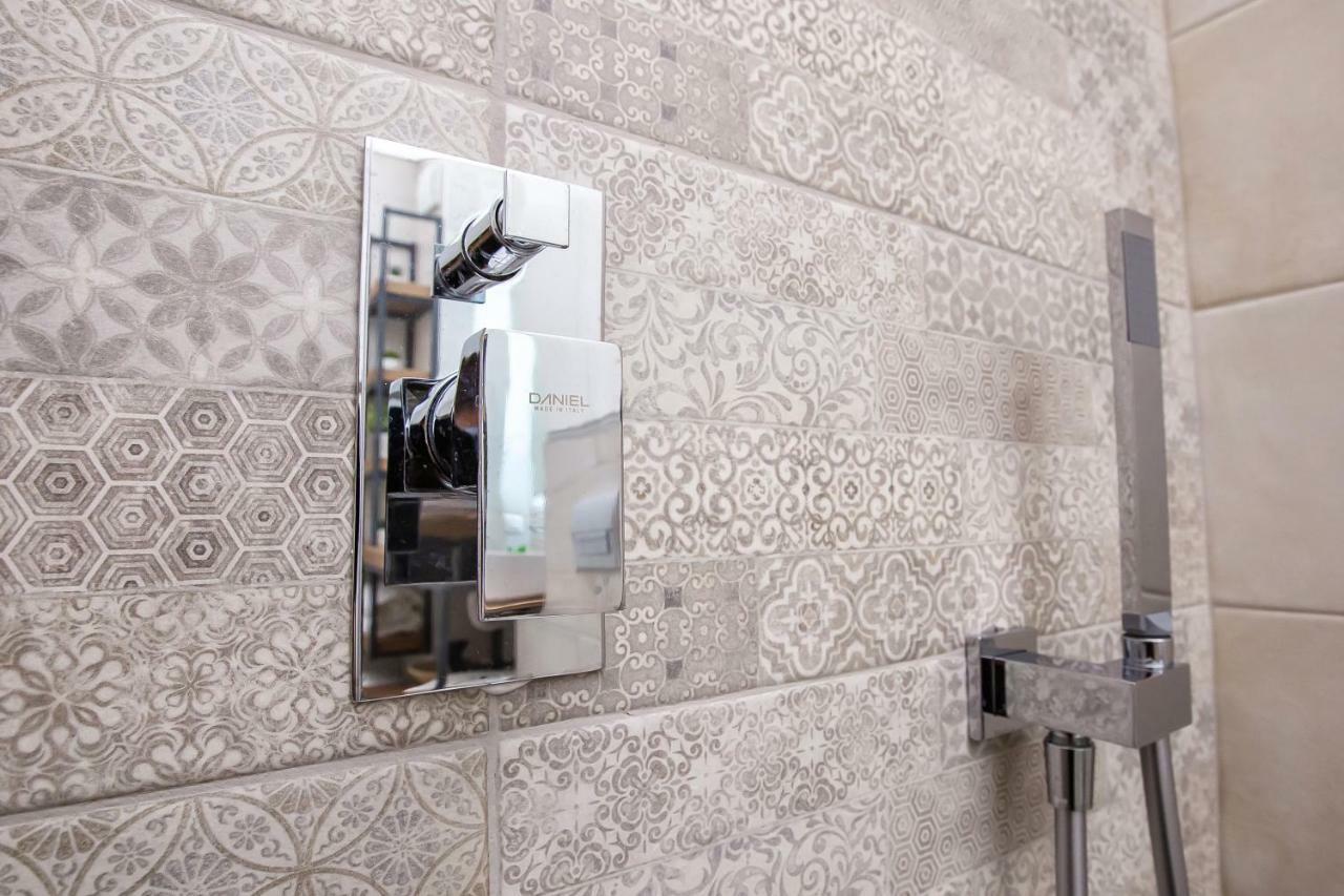 South Place Apartments Sandanski Ngoại thất bức ảnh